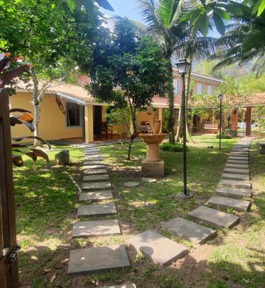 Lazaro Apartamento | Suítes Quintal de Lázaro 4