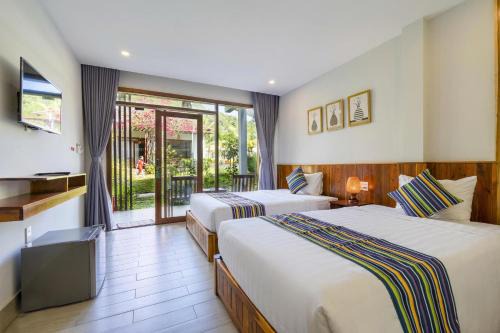 Duong Dong Hotel | Suối Mây Garden Resort & spa