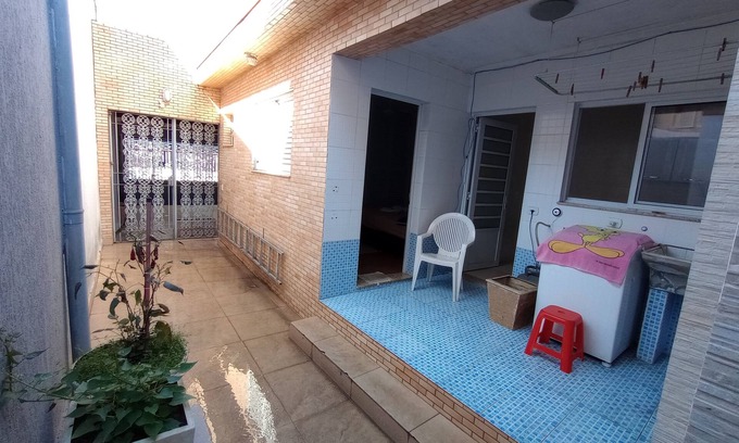 Zona Leste Casa | Super King House with Garage, 5 minutes from the Metro