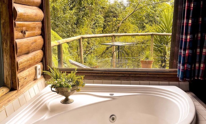 Vila Natal Chalet De Esquí | Suítes e Cabanas na Montanha