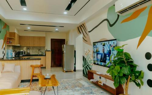 Masaki Apartamento | Su-Casa A Mini Two Bedroom Apt At the Heart of Masak