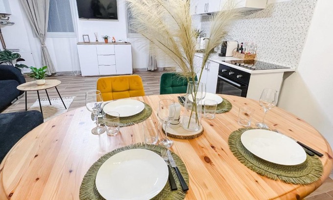 Sighisoara Apartamento | SubCetate