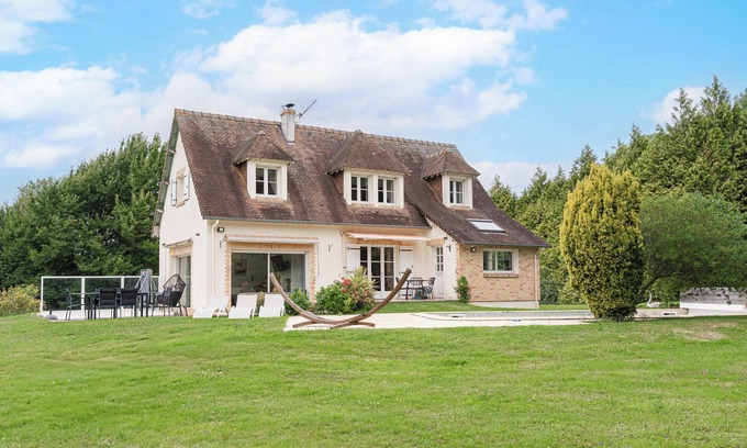 Englesqueville-en-Auge Casa | Sublime House with Swimming Pool and Padel Court