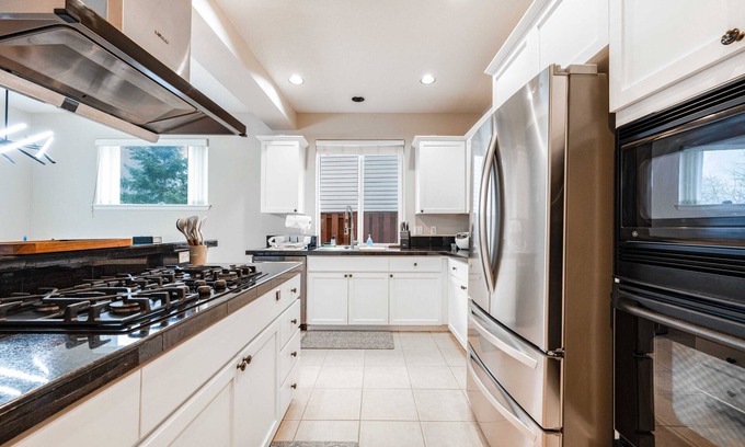 Orenco Casa | Suburban Serenity on 58th Ave #41931