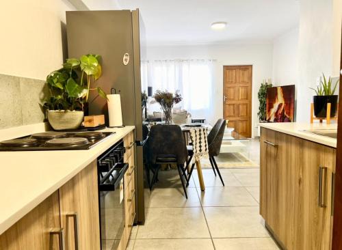 The Reeds Apartamento | Suburban Suites at The Reeds