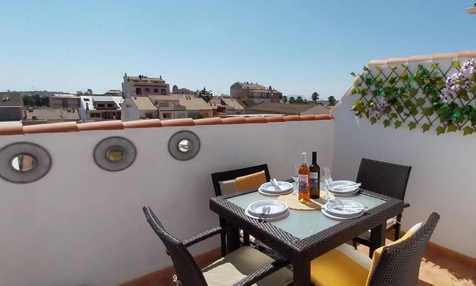Sucina Casa | Sucina, Murcia. 2 bed/2 shower rooms. 3 outdoor areas. Tasteful & comfortable.