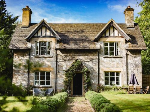 Winchcombe Casa | Sudeley Castle Guest Cottage