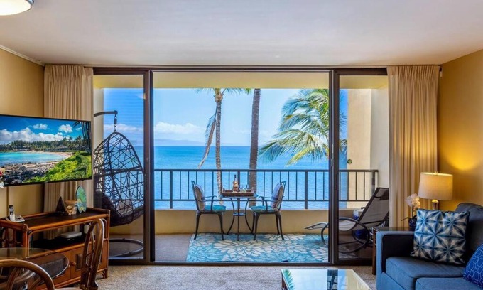 Kihei Apartamento | Sugar Beach Resort 534- Oceanfront with amazing views at Sugar Beach Resort