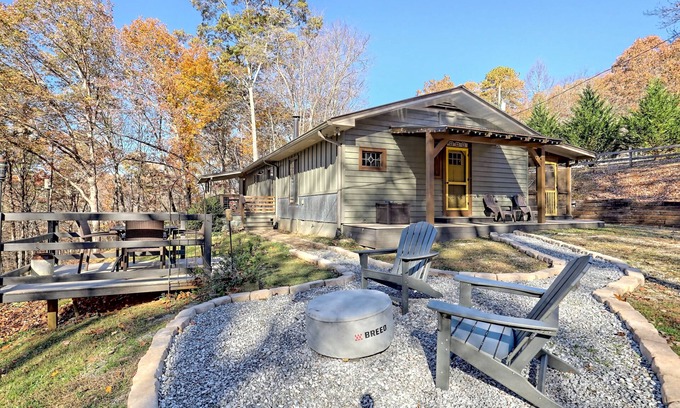 Rabun Gap Casa | Sugar Maple Cottage-Secluded Mountain Retreat near Clayton & Highlands