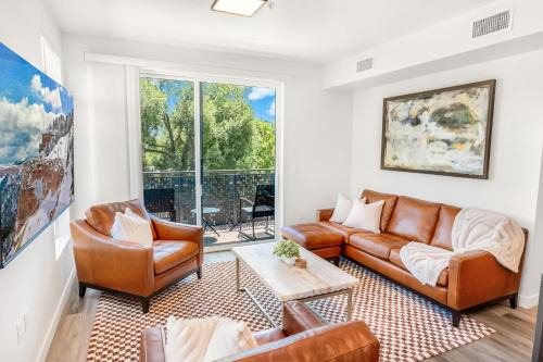 Sugar House Apartamento | Sugarhouse! Mountain View 3BR, 2BA Gym, Parking