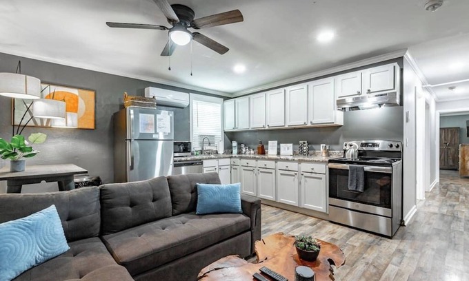 Rock Spring Apartamento | Suite 112: Comfort and charm near Lookout Mtn Incline Railway