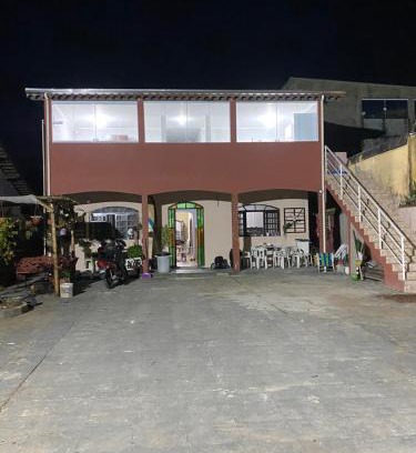 Indaia Casa | Suite 4 a 3 quadras da praia