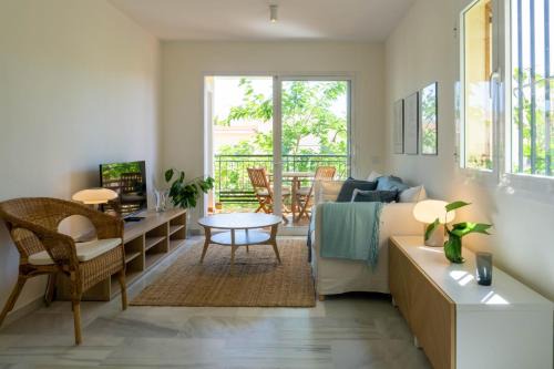 Torre de Benagalbon Apartamento | Suite Añoreta Malaga Parking 101