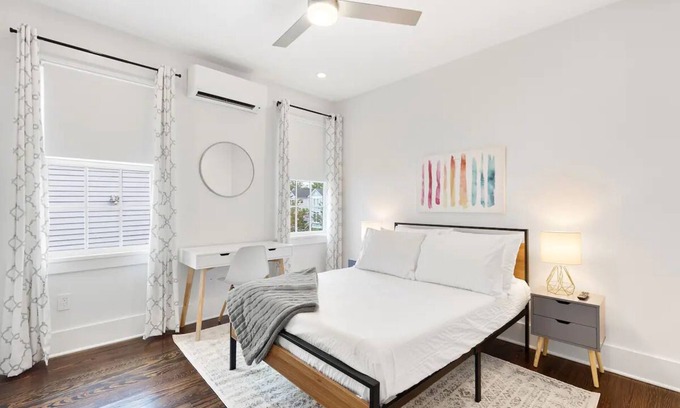 Westside Apartamento | Suite B2 at 697 King