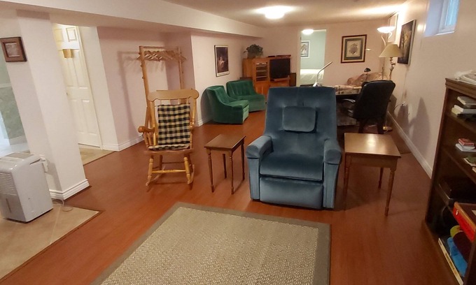 Clanton Park Apartamento | Suite Blossoms on transit