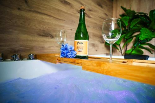 Plouay Apartamento | Suite Bretagne - Billard, Spa, Ciné- Proche Lorient