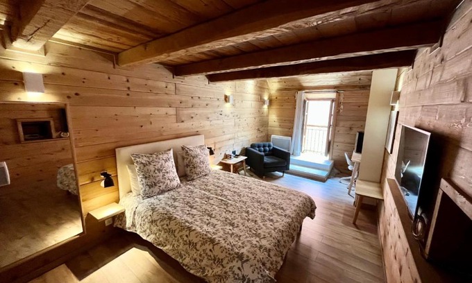 La Brigue Casa | Suite "chalet" dans maison de village