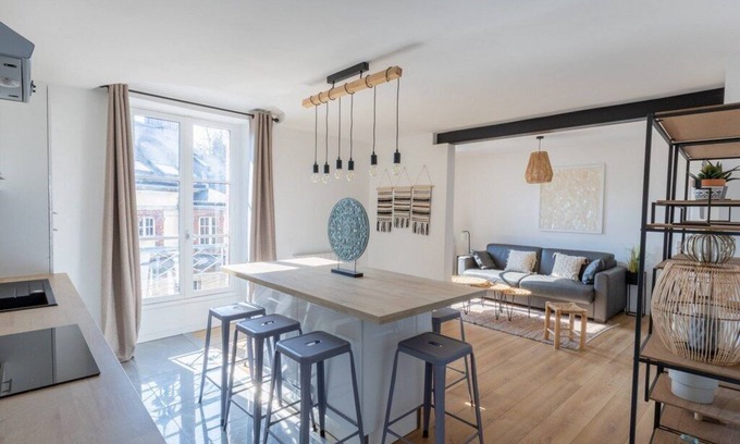 Epernay Apartamento | Suite Hair - 4 Personnes A Seulement 2 Minutes à Pied de L'avenue de Champagne !