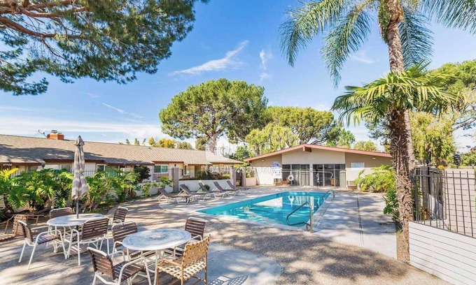 Tustin Casa | Suite in the Heart of Tustin #41360