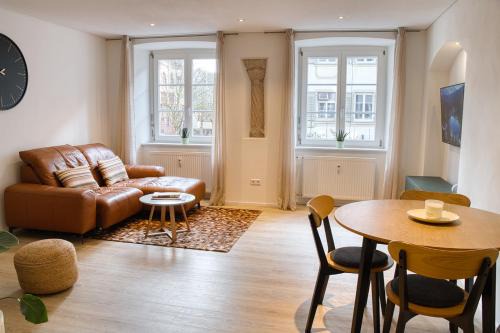 Waldshut-Tiengen Apartamento | Suite Kaiser - Charming City Apartment