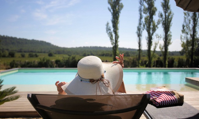 Carnas Apartamento | Luna Suite ****, diseño y spa para parejas