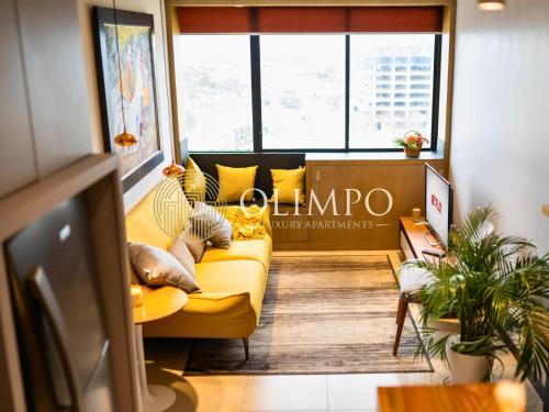 Puerto Santa Ana Apartamento | Suite moderna con vista a la ciudad y al río en Puerto Santa Ana