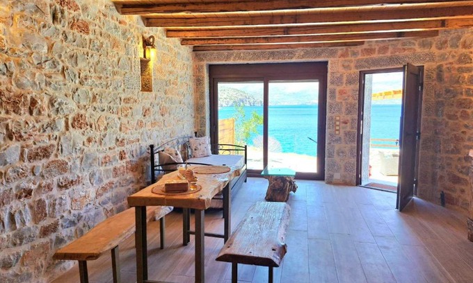 East Mani Casa | Suite of Villa Lagkadaki
