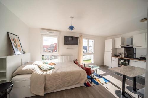 Osny Apartamento | Suite POP 92 proche gare, stade de France, Parking