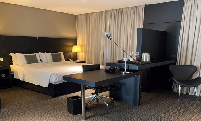 Reboucas Casa | Suite Prime Family by ¼ UmQuarto 2-PR.