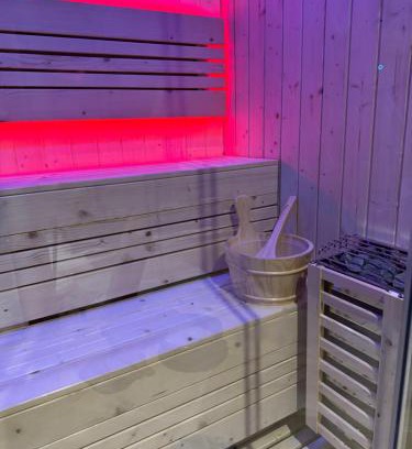 Riquewihr Cama Y Desayuno | Suite Richovilare - Sauna & Hammam