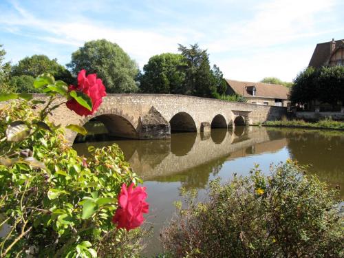 Beaumont-sur-Sarthe Cama Y Desayuno | Suite Sainte Anne