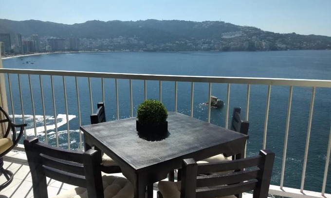 Club Deportivo Apartamento | SUITE SELECT TORRES GEMELAS