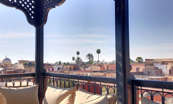 Mellah Cama Y Desayuno | Vrbo Property
