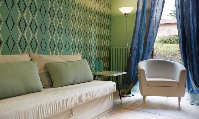 Faggeto Lario Apartamento | Suite "Tinca" at 2 steps from the lake with private dehor, lounge bar and swimming pool
