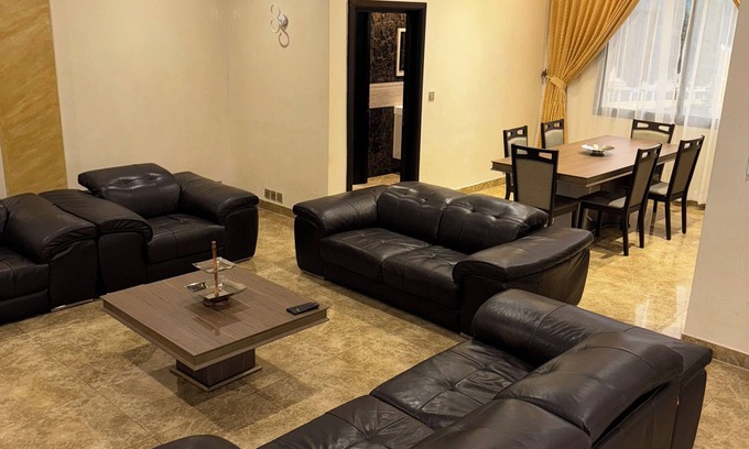 Brazzaville Apartamento | suite two-bedroom apartment