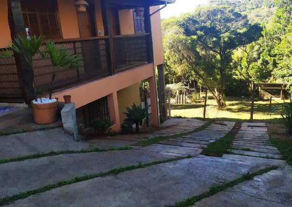 Lavras Novas Casa | Suites Cantinho de Minas