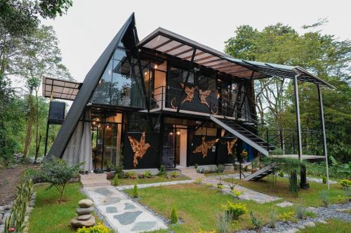 Mindo Cabina | Suites Casa ColibrÍ