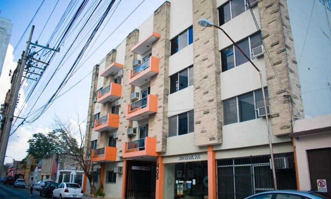 Zona Paseo Montejo Hotel | Suites Del Sol