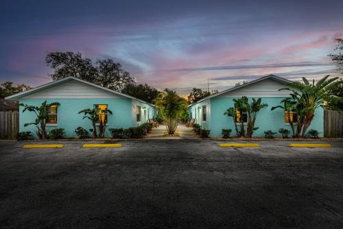 Tarpon Springs Apartamento | Suites of Tarpon Springs!