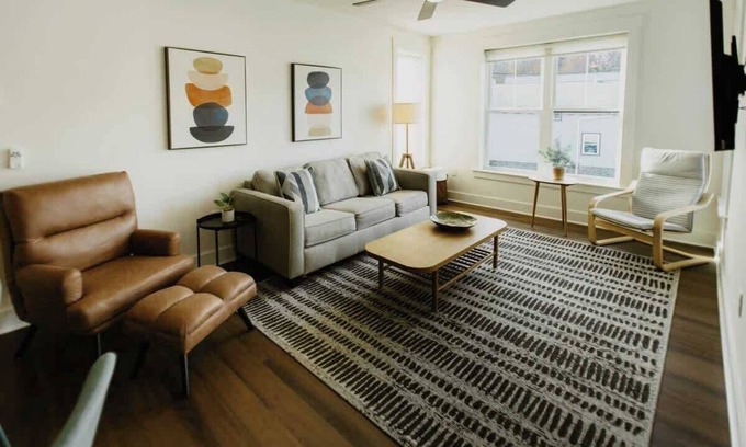 Dalton Apartamento | Suites on Main - Unit 2