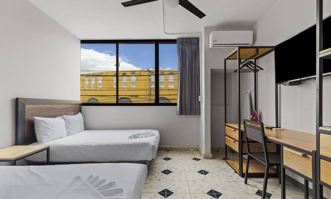 Centro Hotel | Suites Reforma by Homirent