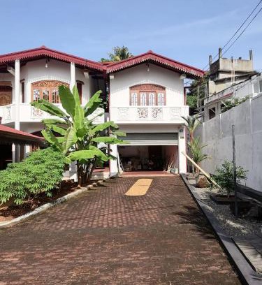 Hettimulla Casa | Sujee Villa CeylonHub