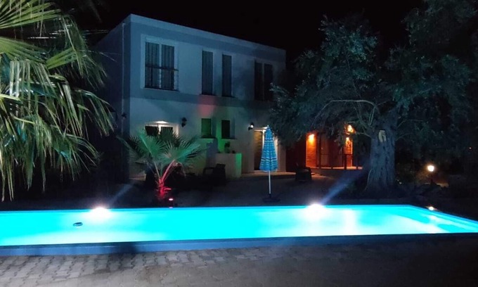 Ozankoy Casa | Suluca Relax Houses, Hermoso bungalow para 2 adultos y 2 niños.