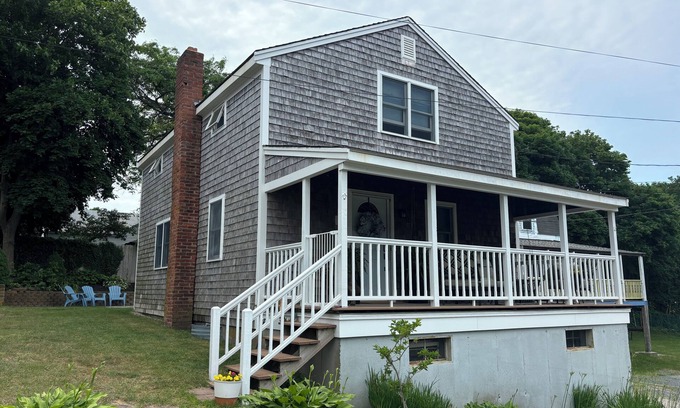 Plymouth Cabaña | Summer 2025 OPEN 2BR cottage steps to White Horse Beach. Sleeps Six.