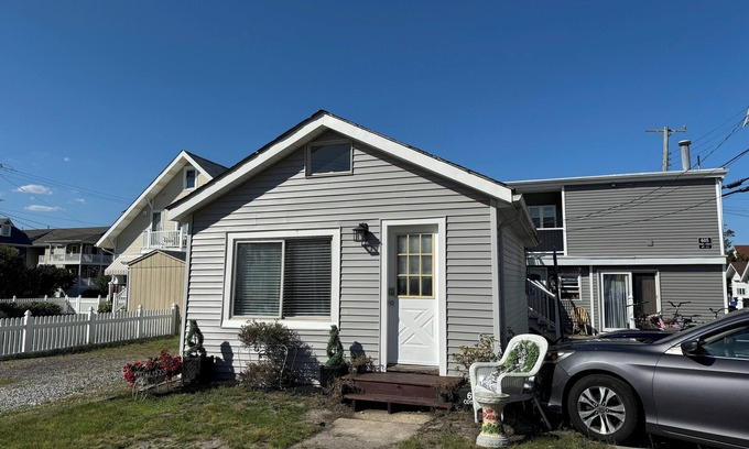 North End Cabaña | Summer Beach Cottage! 1bd/1ba, Perfect for your OCNJ vacation