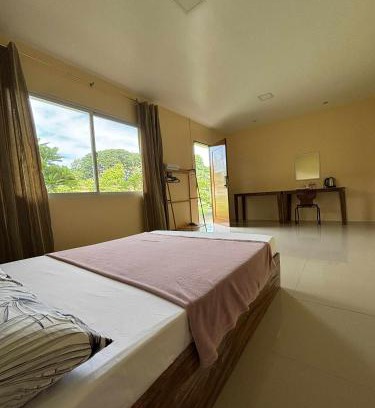 Luzon Hotel | Summer Breeze Tourist Inn