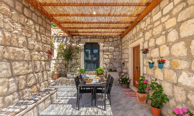 Trsteno Cabaña | Summer Cottage