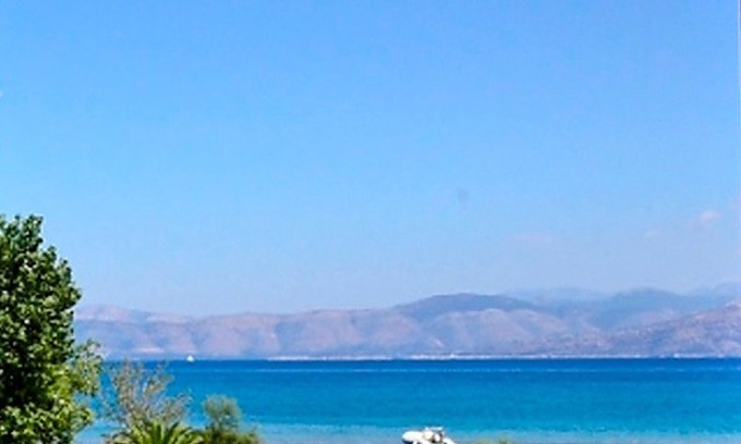 Kavos Hotel | Summer Desire