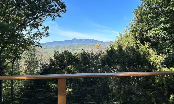 Eidelweiss Village Chalet De Esquí | Summer Fun & Sunsets NH White Mountains Chalet