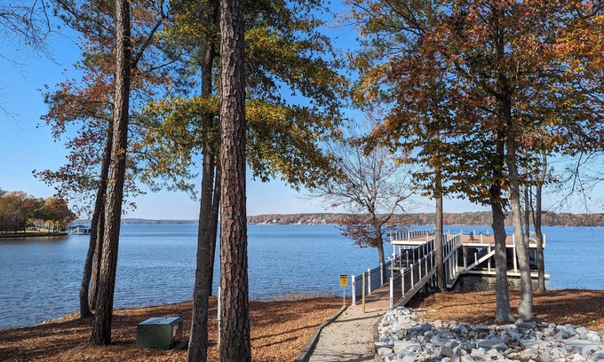 Littleton Casa | Summer Getaway with "No Egrets"! Your Lake Gaston haven awaits you! 🌊